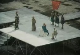 Kadr z filmu Piłat i inni